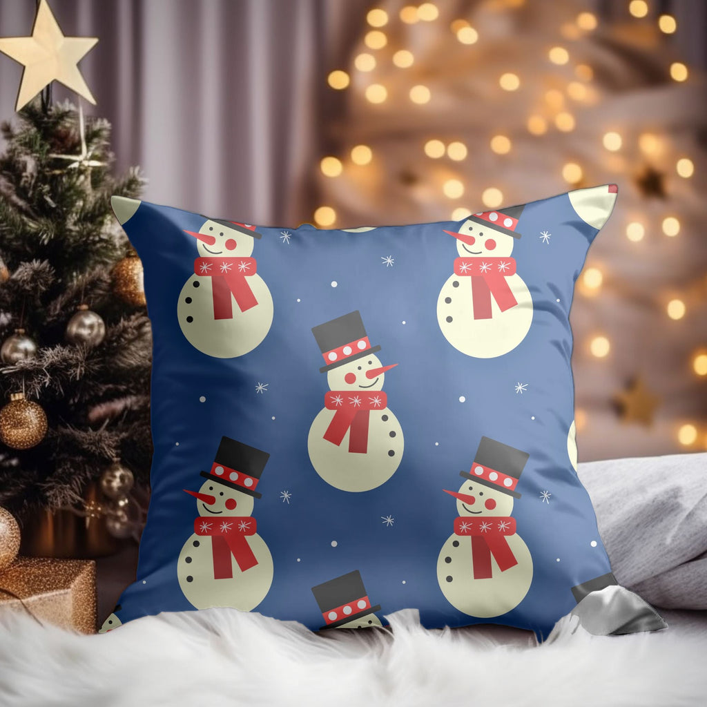 Cheerful Snowman Christmas Throw Pillow – Festive Winter Cushion Cover