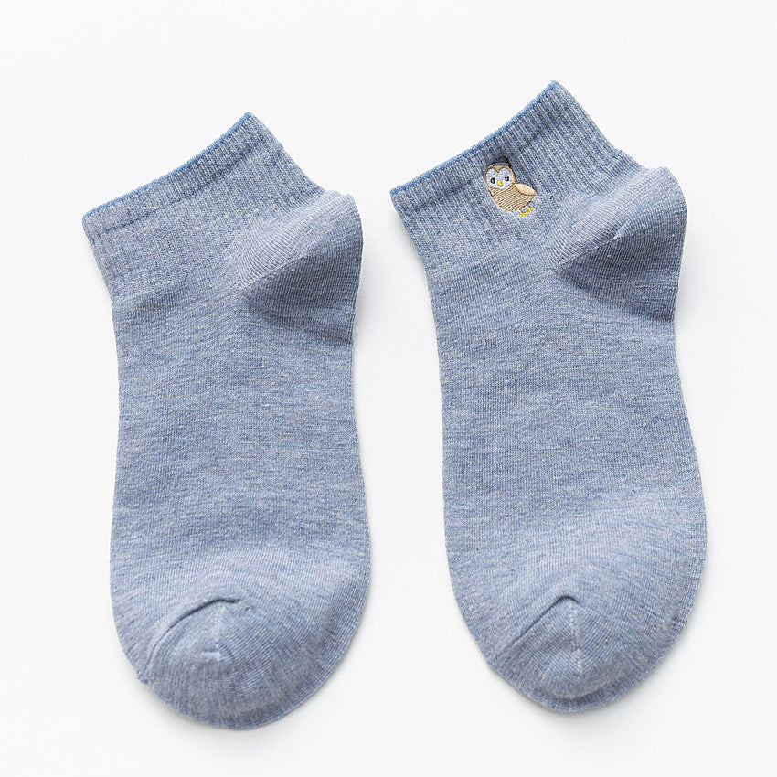 Pawsome Cozy Socks – Minimal Style Winter Gift
