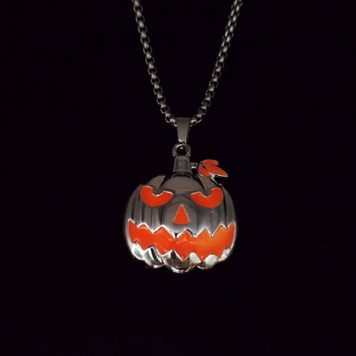 Luminous Halloween Pumpkin Pendant Necklace – Glowing Ghost Festival Jewelry