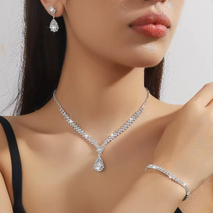 Royal Crystal Teardrop Pendant  Jewelry Set