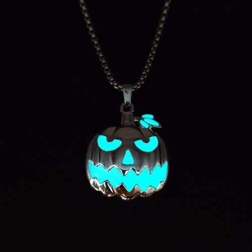 Luminous Halloween Pumpkin Pendant Necklace – Glowing Ghost Festival Jewelry